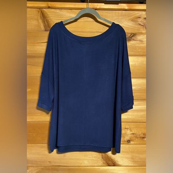 NWT KIKIBERRY KNIT SHORT SLEEVE CREWNECK SIZE 2X IN BLUE - Picture 2 of 8